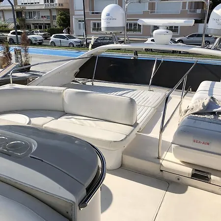船上ホテル Bosphorus Hermes